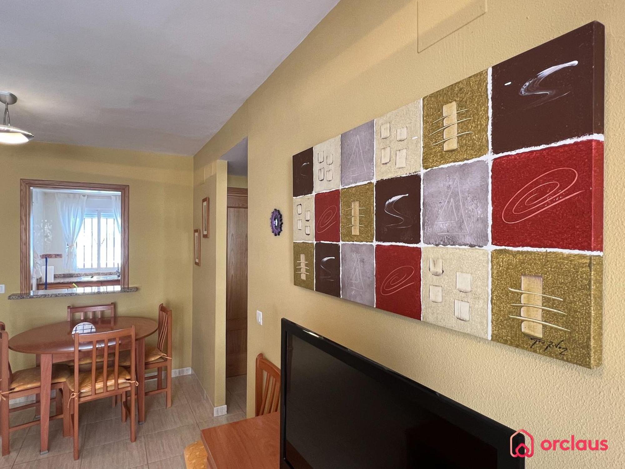 Apartamento Vistoso Y Colorido